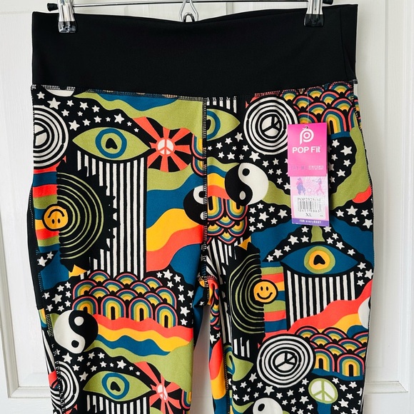 New! POP Fit Groovy Retro Colorful Flare Leggings Pockets Size XL - Picture 2 of 10